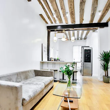 Marais 4 Bedrooms New Appartamento