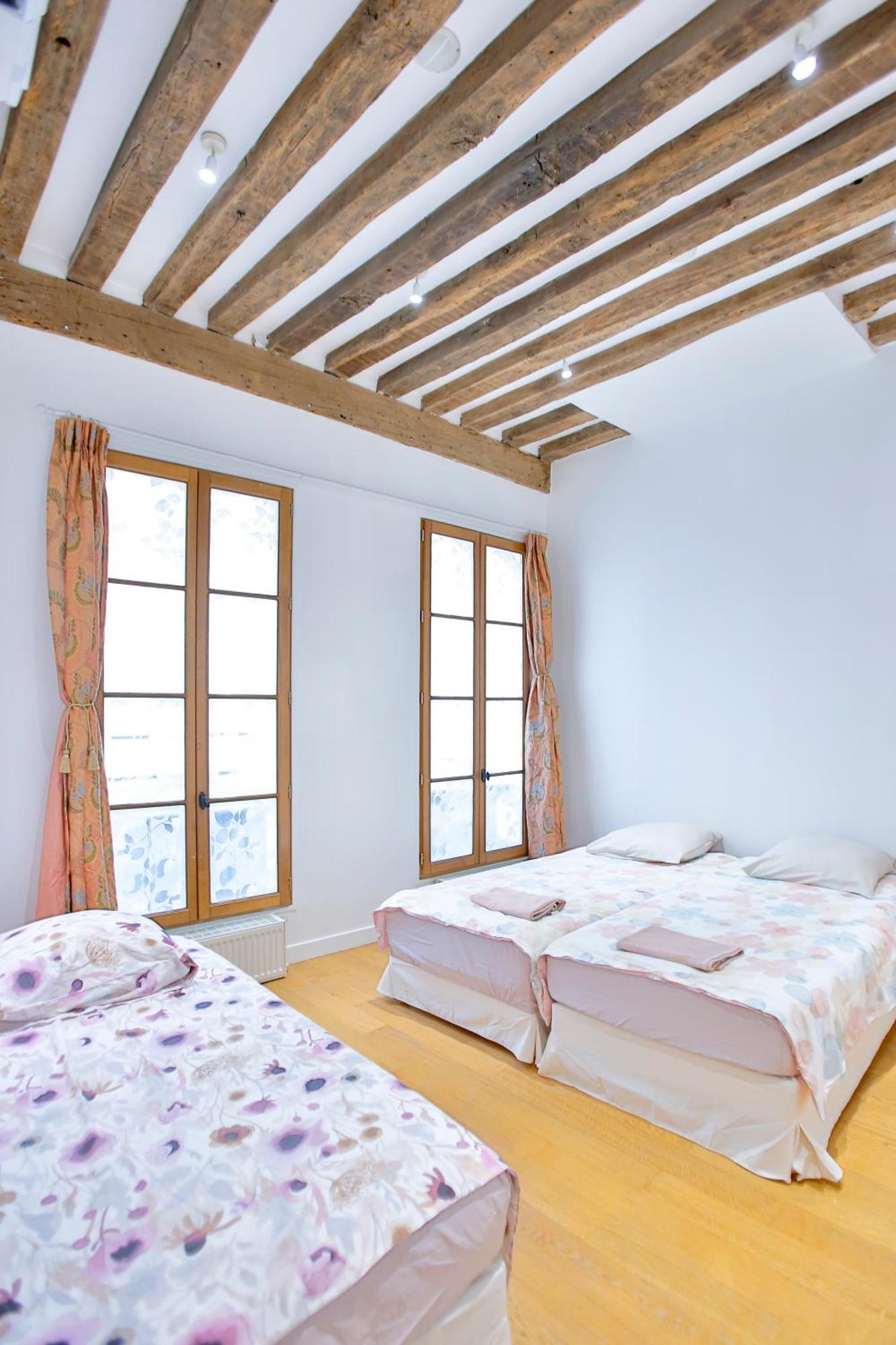 Appartamento Marais 4 Bedrooms New